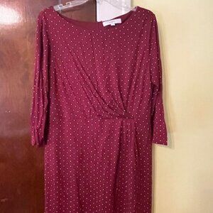 Women's size large burgundy Loft dress with cream diamonds and black dot pattern
